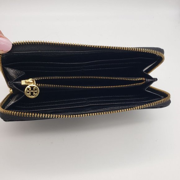 TORY BURCH Embossed Black Patent Leather T Logo Luxe Continental Wallet Clutch - Picture 10 of 14